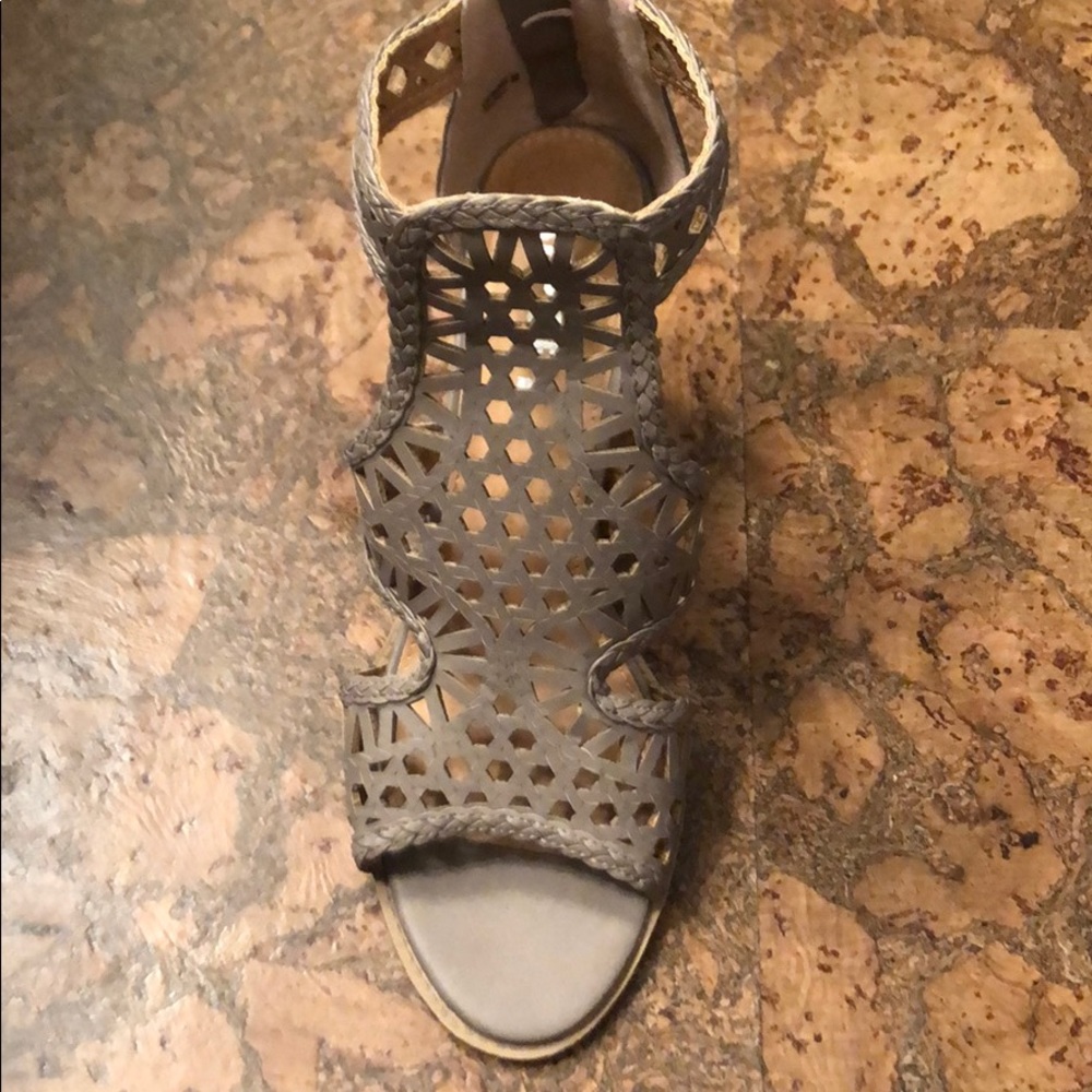 Block sandal